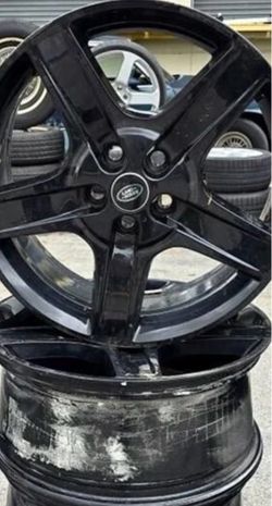 Land Rover wheels