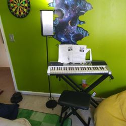 Samtooth ST-PKB-54 Keyboard with Book, Seat, and Stickers