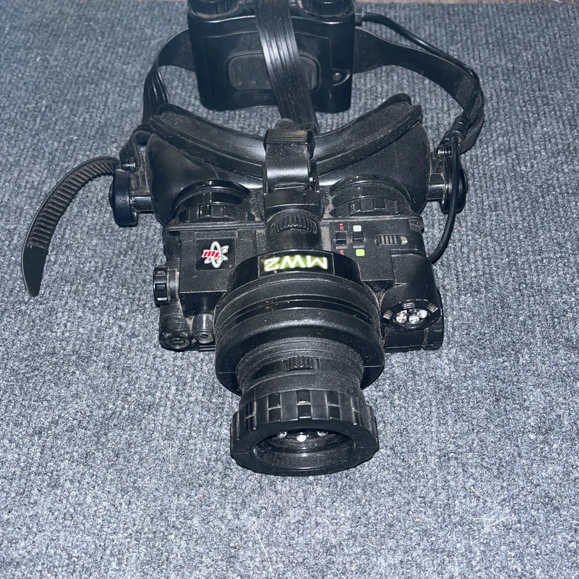 COD MW2 Night Vision Goggles (RARE)