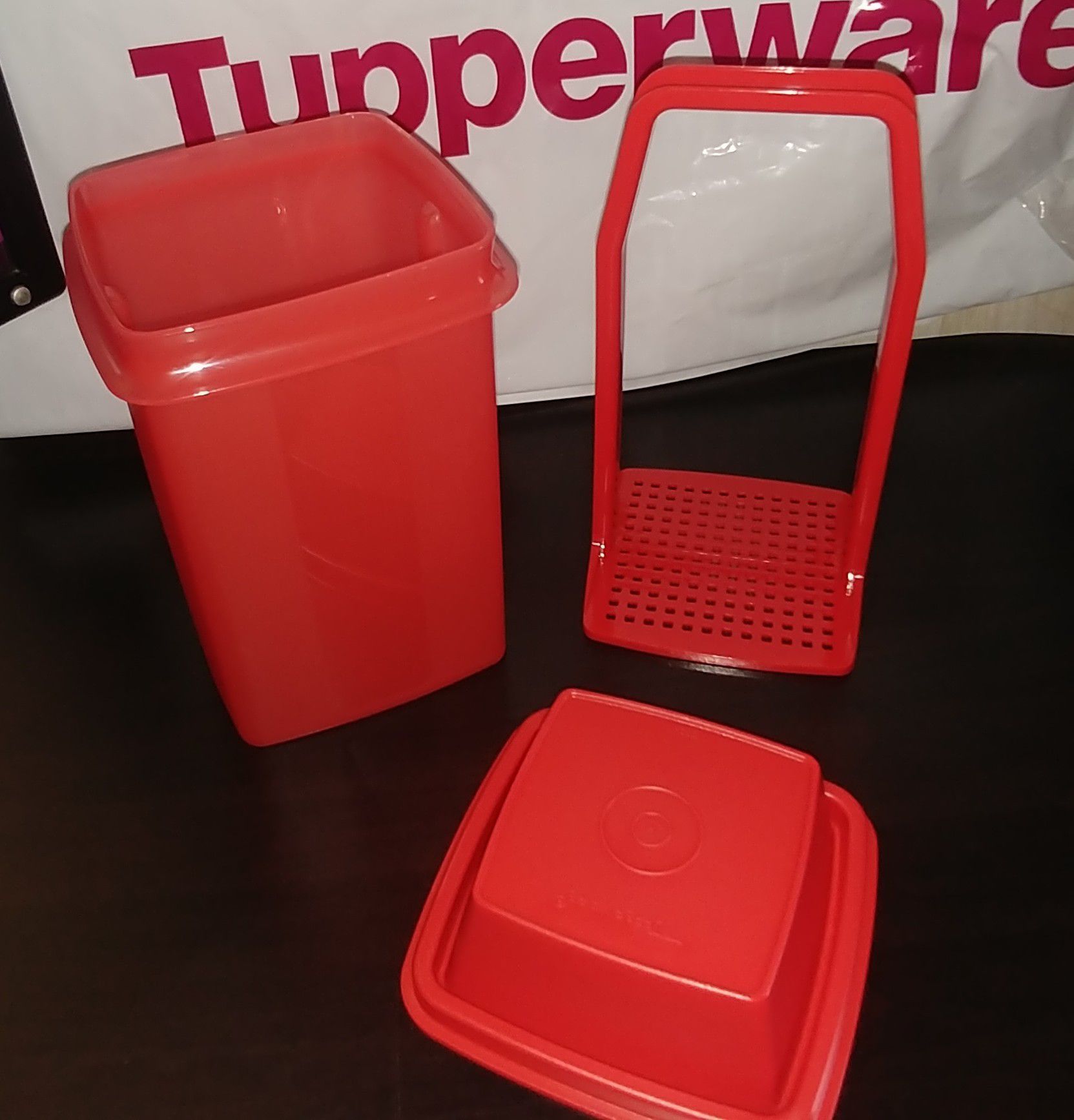 Rubbermaid Tubberware Containers - 14 Sets for Sale in Arlington, TX -  OfferUp