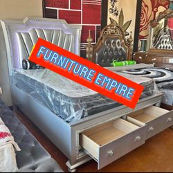 Bed Room Dresser, Mirror, Nightstand