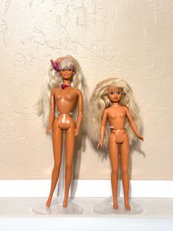Barbie Unclothed from Vintage 1993 Mattel “Glitter Beach Barbie #3602” and Skipper Unclothed from Vintage 1993 Mattel “Glitter Beach Skipper #4920”