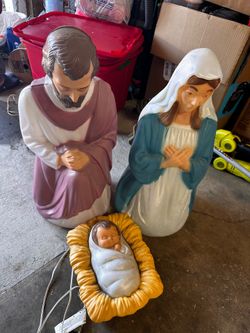 Nativity Set - Nacimiento