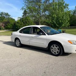2006 Ford Taurus