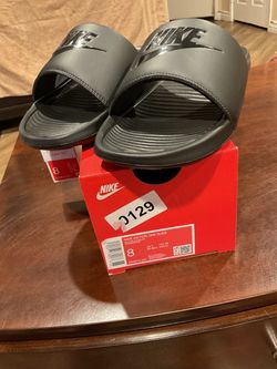 Nike Victori One Slide Black Size 8