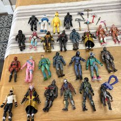 25 Fortnite Figures 