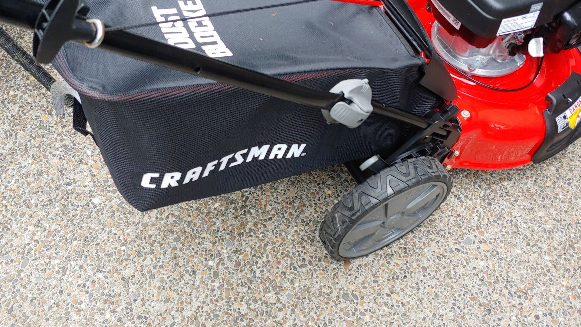 Brand new craftsman m250 self propelled lawn mower with Honda