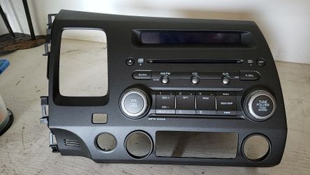 Honda Civic 2011 stock radio. Perfect condition
