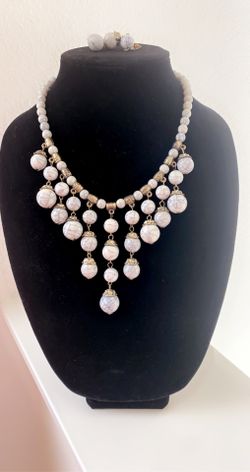 Necklace & Earring Set