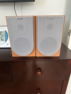 Sony Bookshelf Speakers Pair