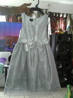 Girls dress