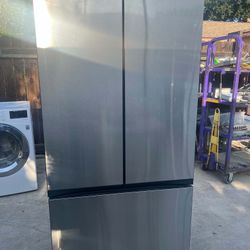 SAMSUNG REFRIGERATOR / PERFECT CONDITION 