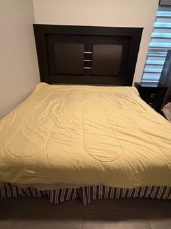 King size bedroom
