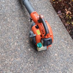 Very Nice Husqvarna 125b Handheld Leaf Blower Runs Perfect
