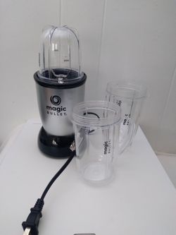 Magic Bullet personal blender MBR-1101 with blade & 3 cupa