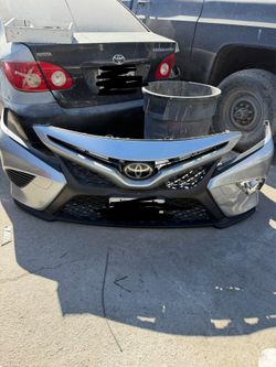 Bumper 2018 Camry SE