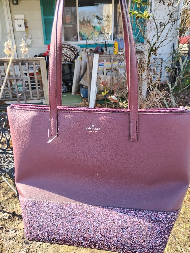 Kate Spade Great Court Purse (NEW)