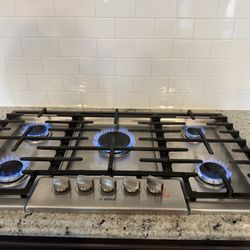 Bosch 36in 800 Series NGM8655UC 5 Burner