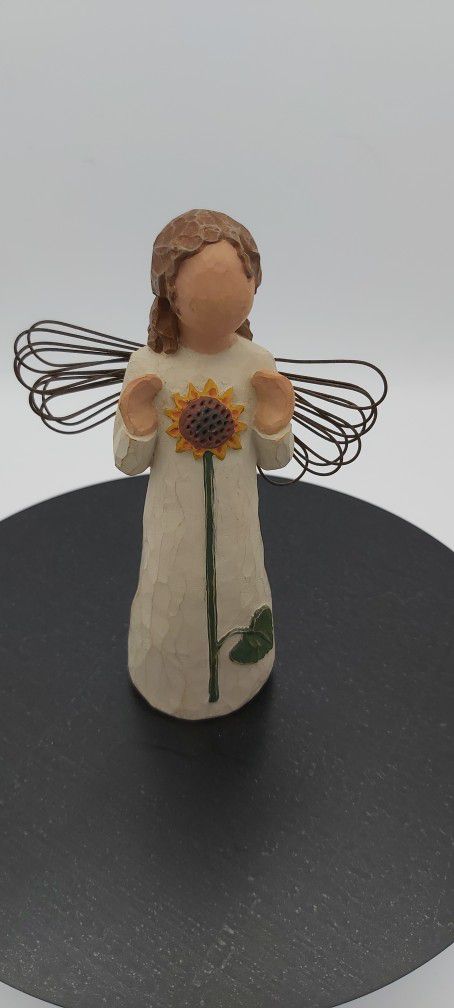 2001 Willow Tree Angel Of Summer By Susan Lordi 