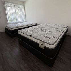 Full Size Set Bamboo Brand New