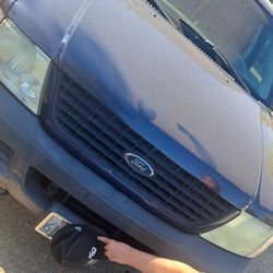 2005 Ford Explorer