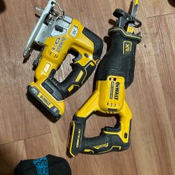 Dewalt Sawsaw And Trim Saw