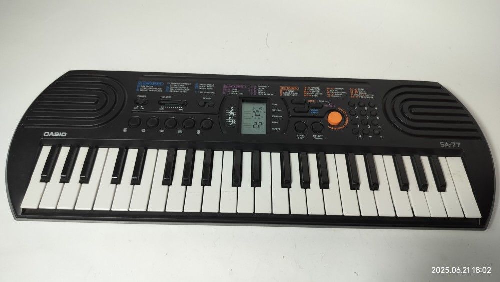 Casio SA-77 Mini Portable Electronic Keyboard