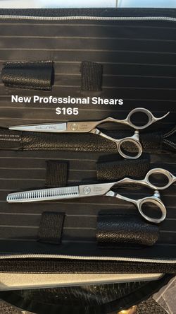 Scissors/Shears Olivia Garden -New