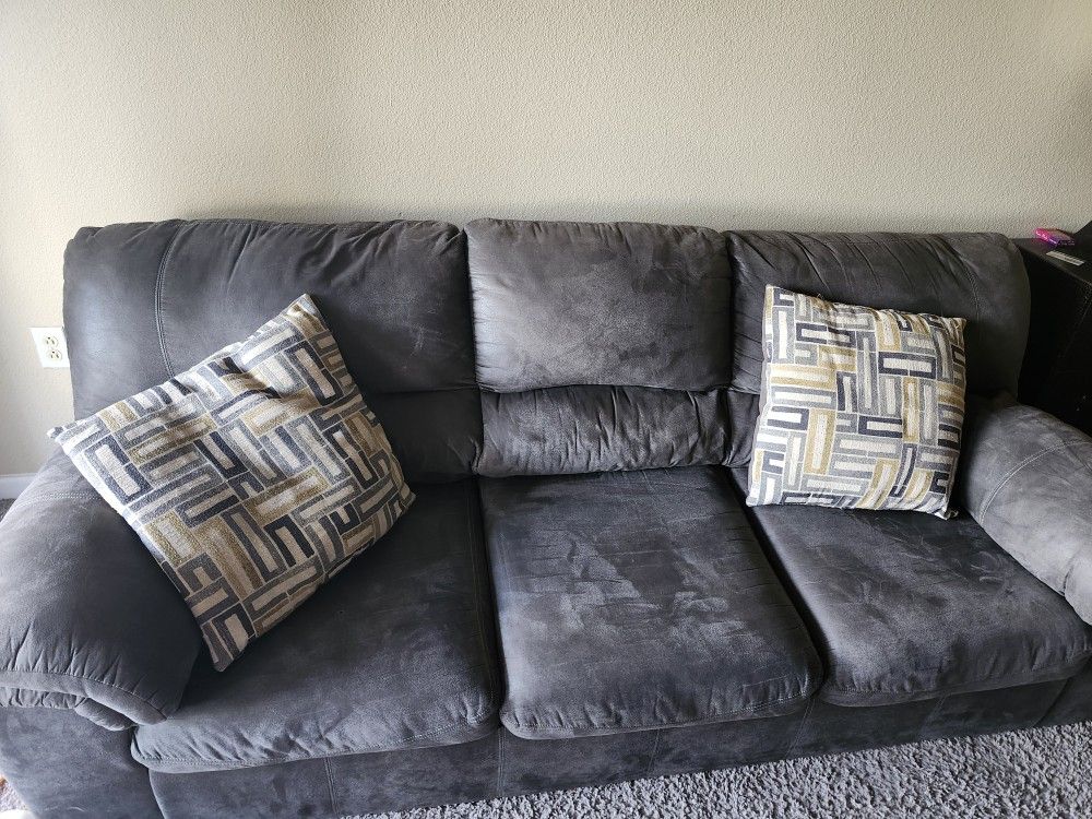 Pull Out Couch And Bed