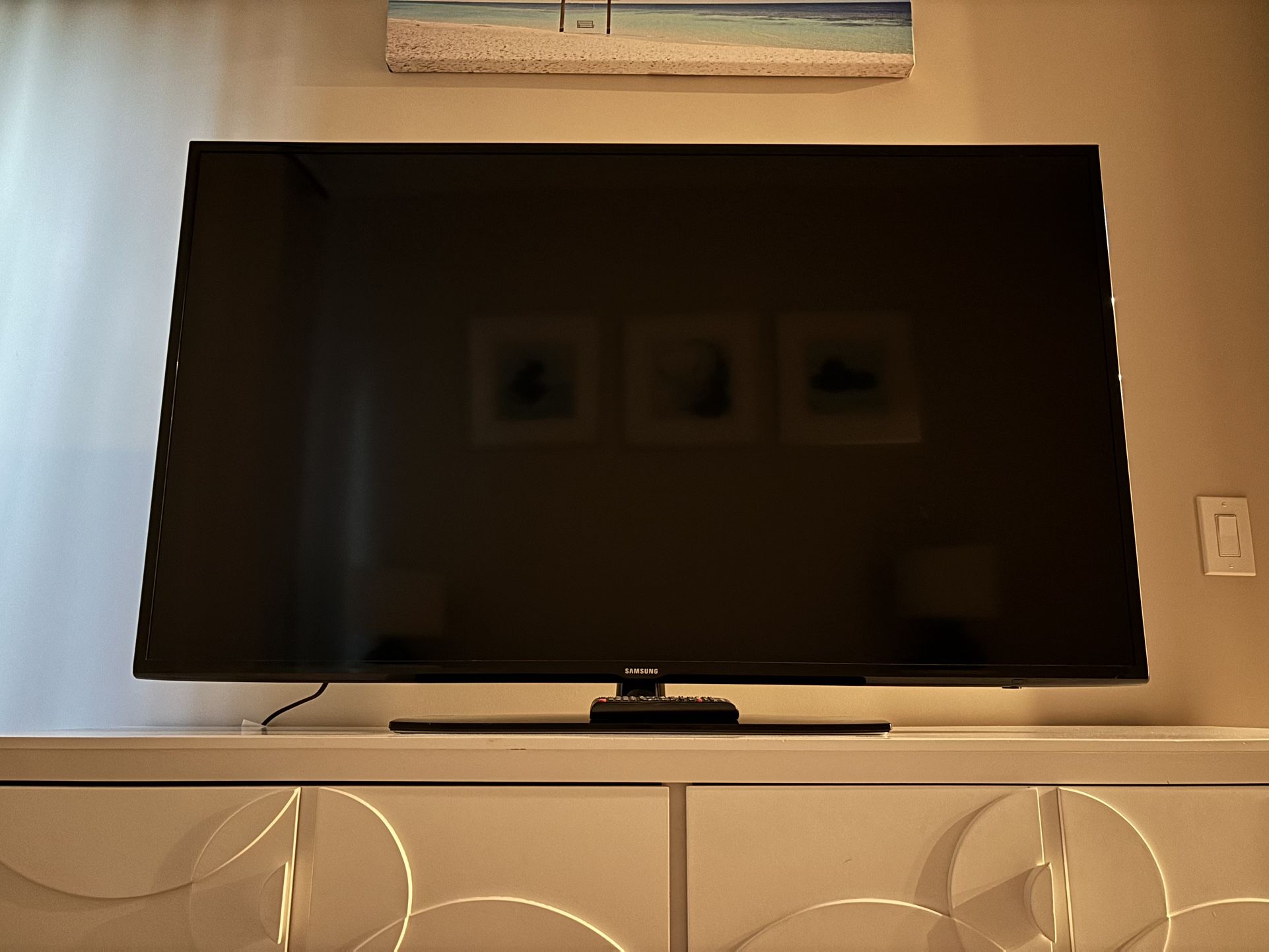 Samsung 55’ TV