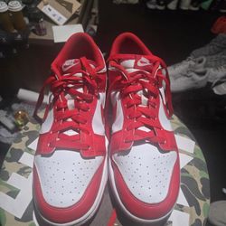 Nike Dunk Low SP St. Johns University Red White CU1727-100 Men's Size 10 Women's Size 11.5 Excellent Condition 