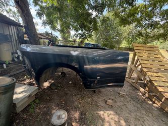Ram 3500 Dually Bed