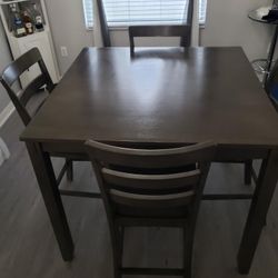 Pub Table Like New.
