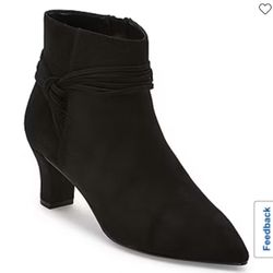 Women's Boots Size 10 New