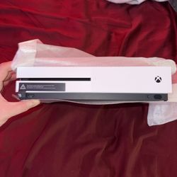 Xbox One S 1TB