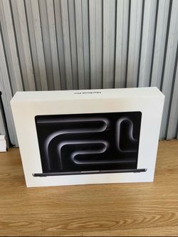 Apple MacBook Pro M5 Max 2026 Brand New