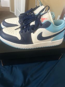 Air Jorden’s 1 low