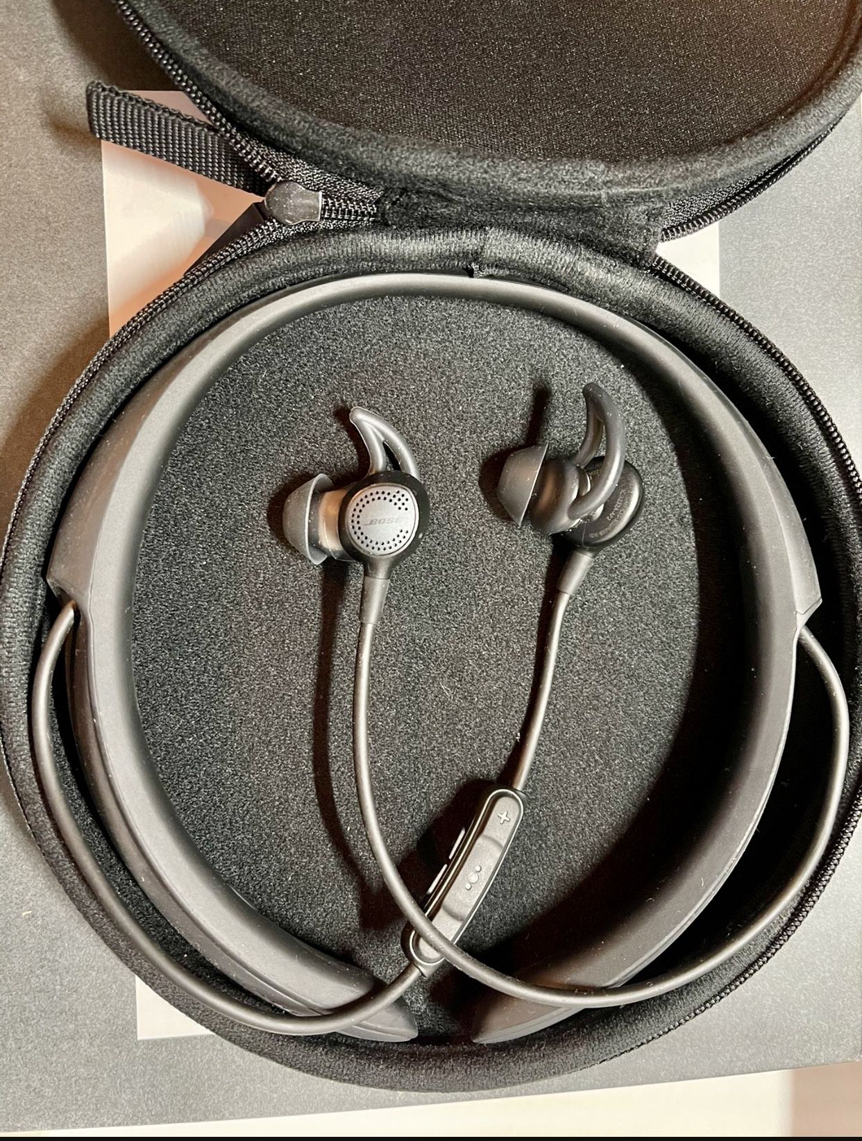 Bose QC30 Headphones 