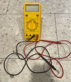 Sperry DM-5300 Digital Multimeter with Test Leads