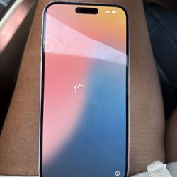 iPhone 15 Plus 