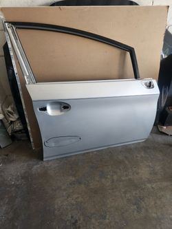 2010-2015 Toyota Prios right Passenger Front Door Shell