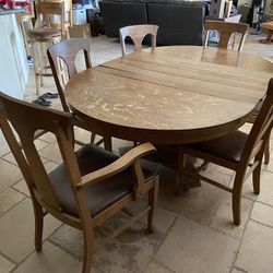 Antique Dinning Set