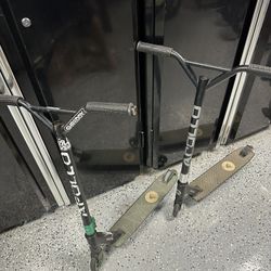 2 Scooters 
