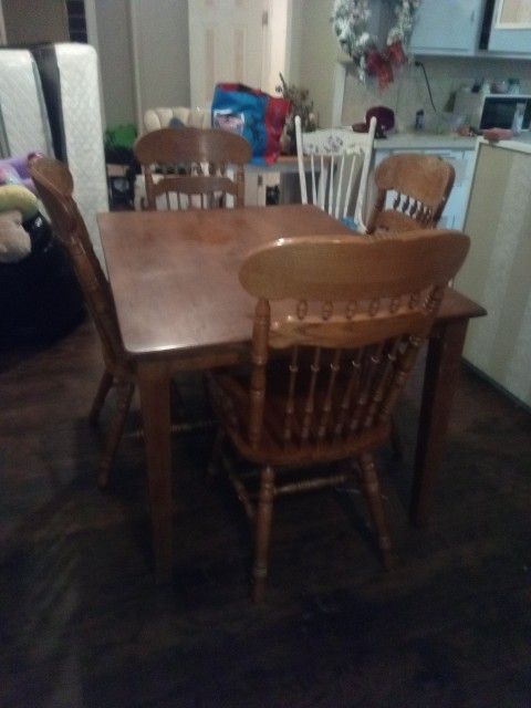 Wooden Table With 4 Chairs