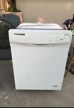Dish washer