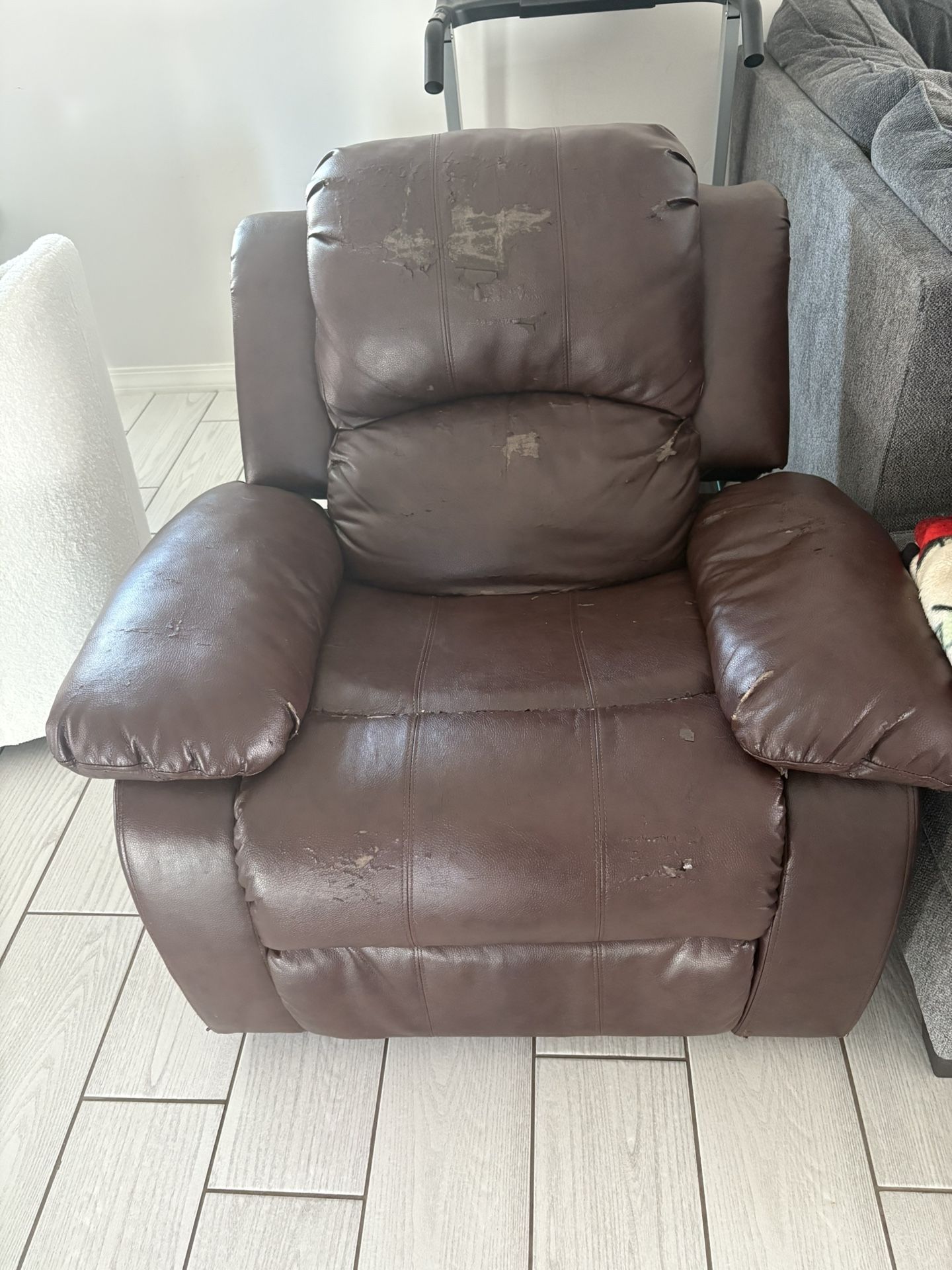 Recliner