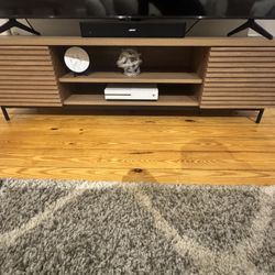 TV Console 