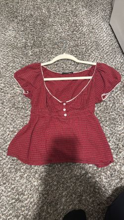 Brandy Melville Blouse