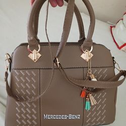 Hermosa Cartera 