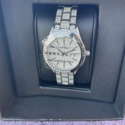 JBW women’s silver color watch 